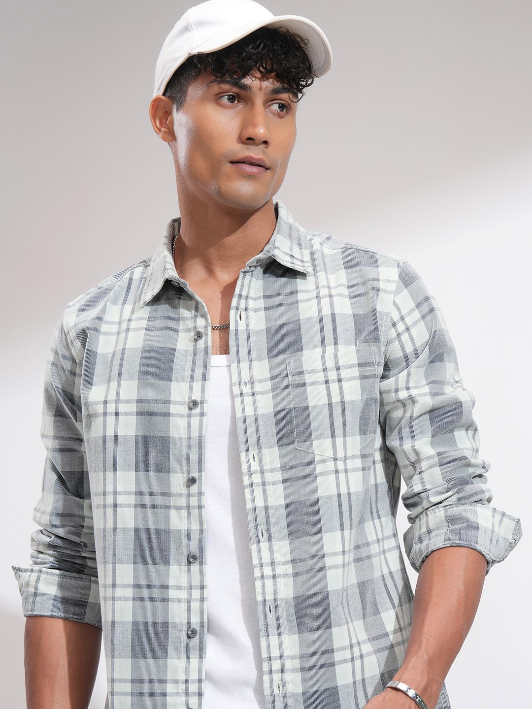 HIGHLANDER HIGHLANDER Men Comfort Slim Fit Spread Collar Tartan Checked Casual Shirt