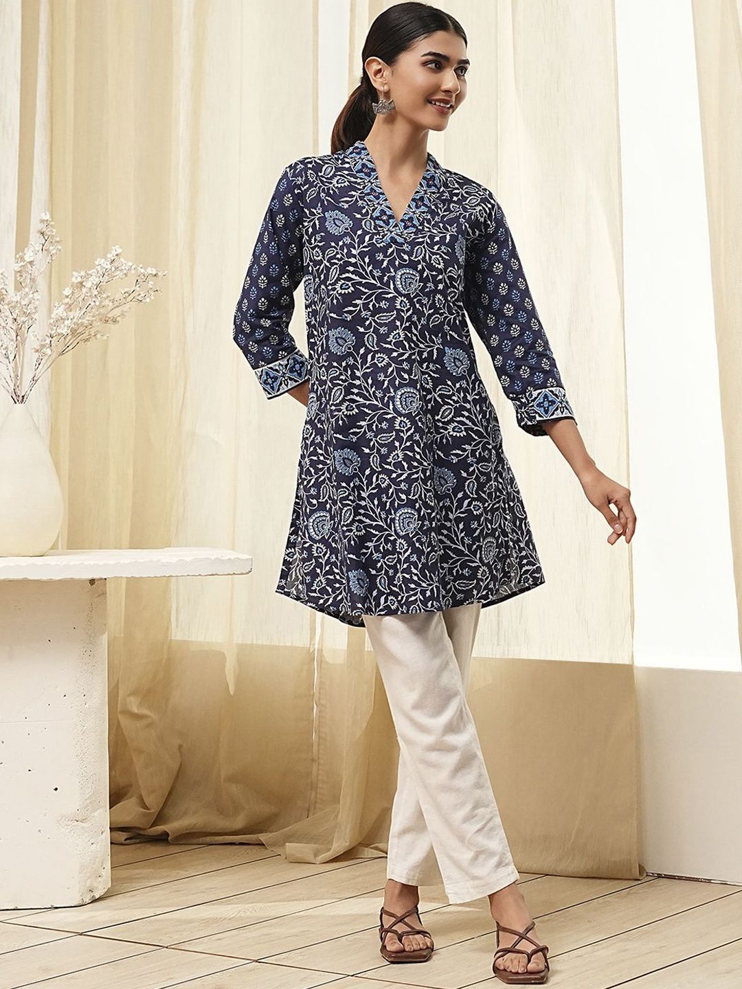 Biba Floral Printed V-Neck A-Line Short Kurta