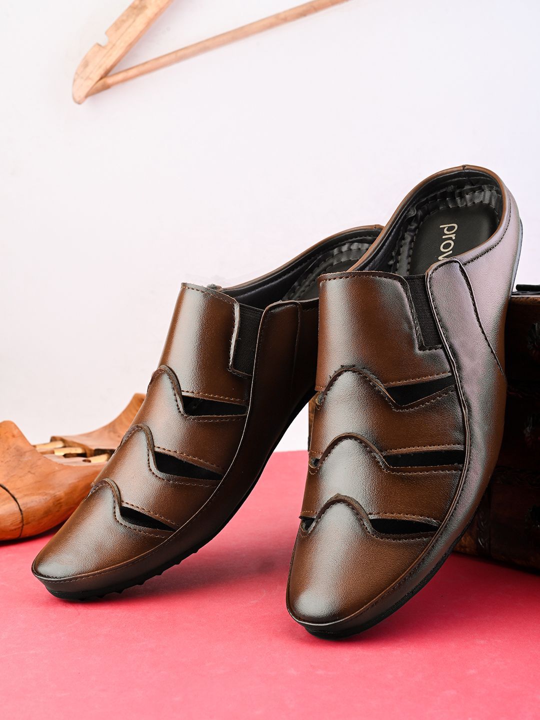 Provogue Men Ethnic Leather Comfort Sandals