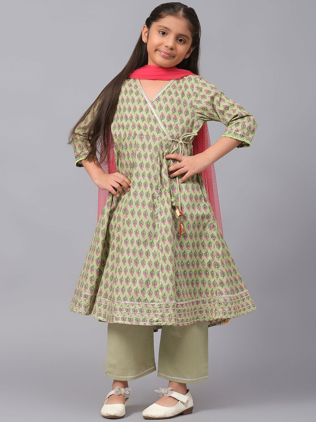 BAESD Girls Floral Regular Pure Cotton Kurta with Trousers & With Dupatta