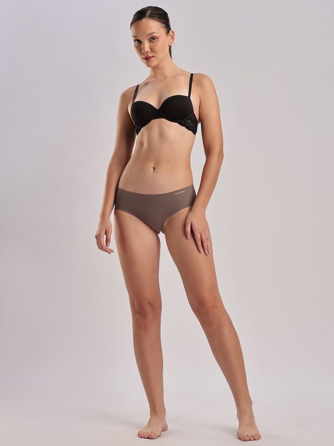 Calvin Klein Underwear Bra Half Coverage Underwired Lightly Padded