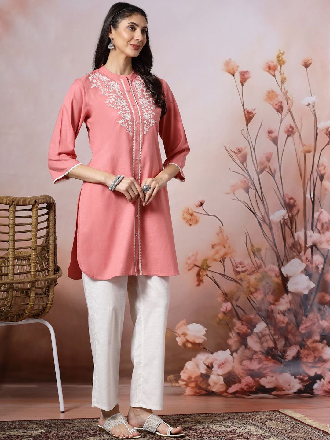 Nayam By Lakshita Women Floral Embroidered Regular Thread Work Co-Ord Set
