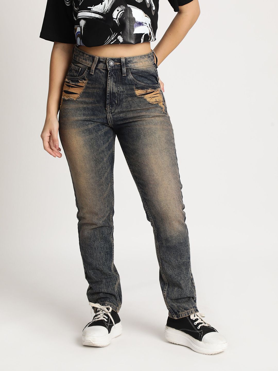 Bene Kleed Women Low Distress Heavy Fade Jeans