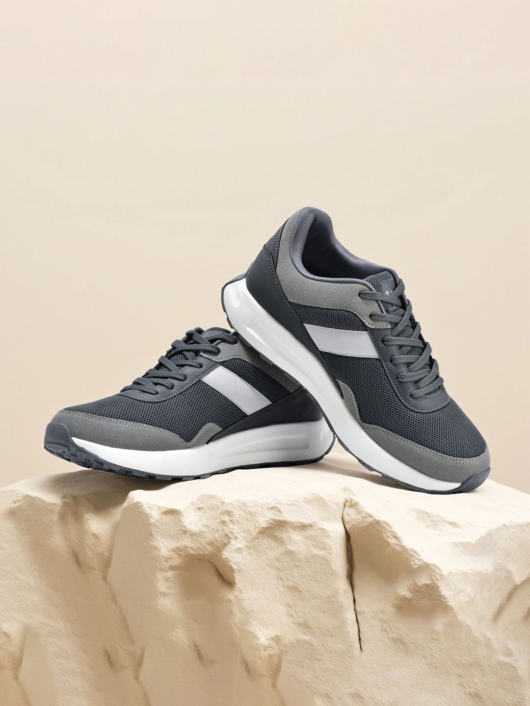 Cantabil Men Mesh Running Shoes