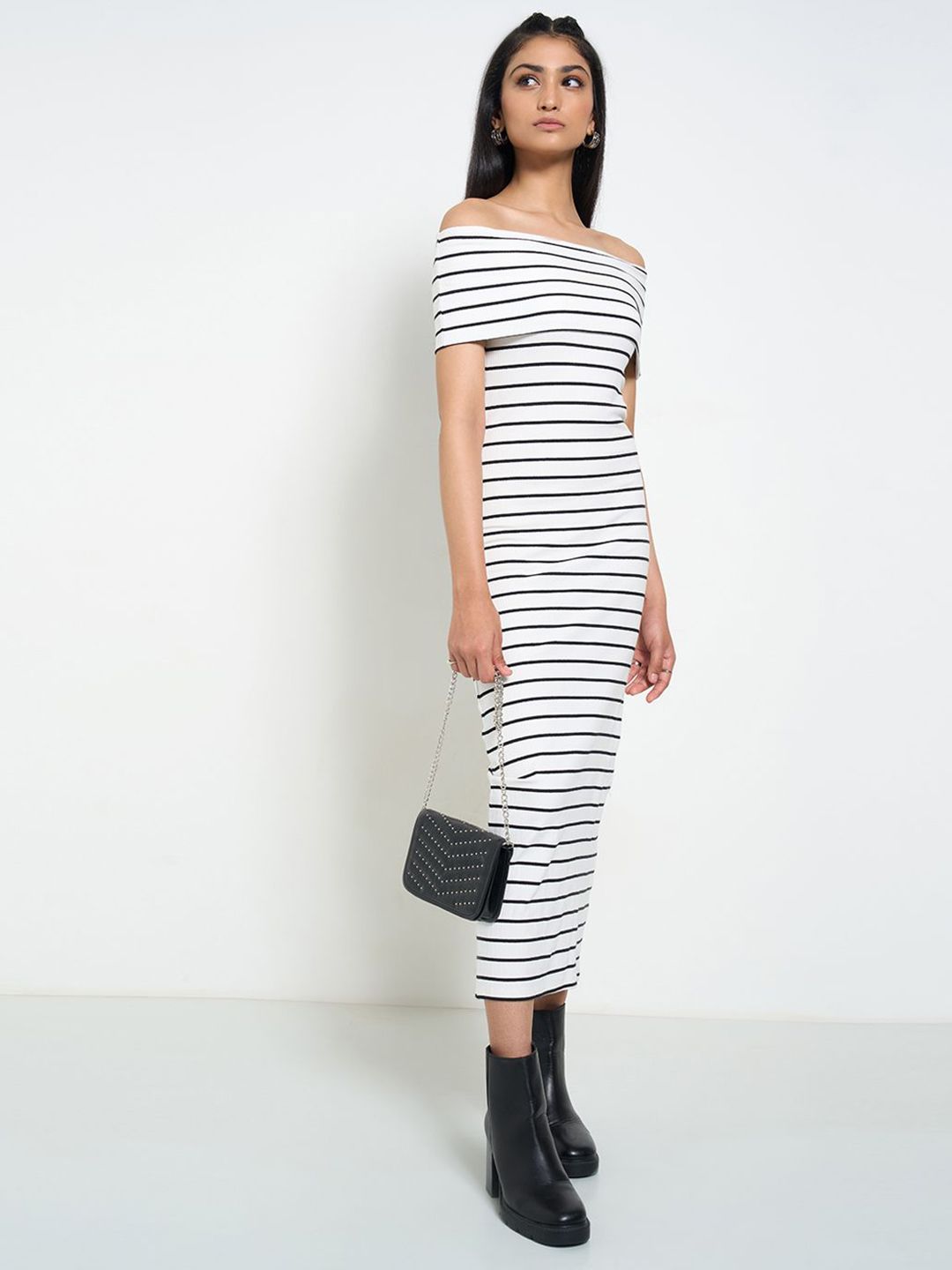 SF JEANS by Pantaloons Maxi Midi Off-Shoulder Dress