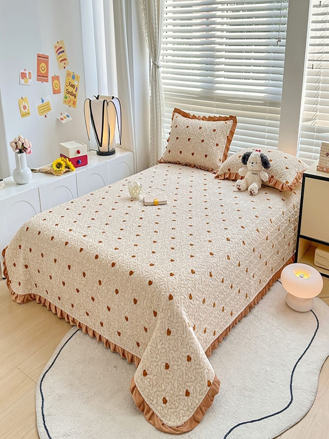 JC HOME White and Brown 162TC Double Queen Quilted Bed Cover With Pillow Covers