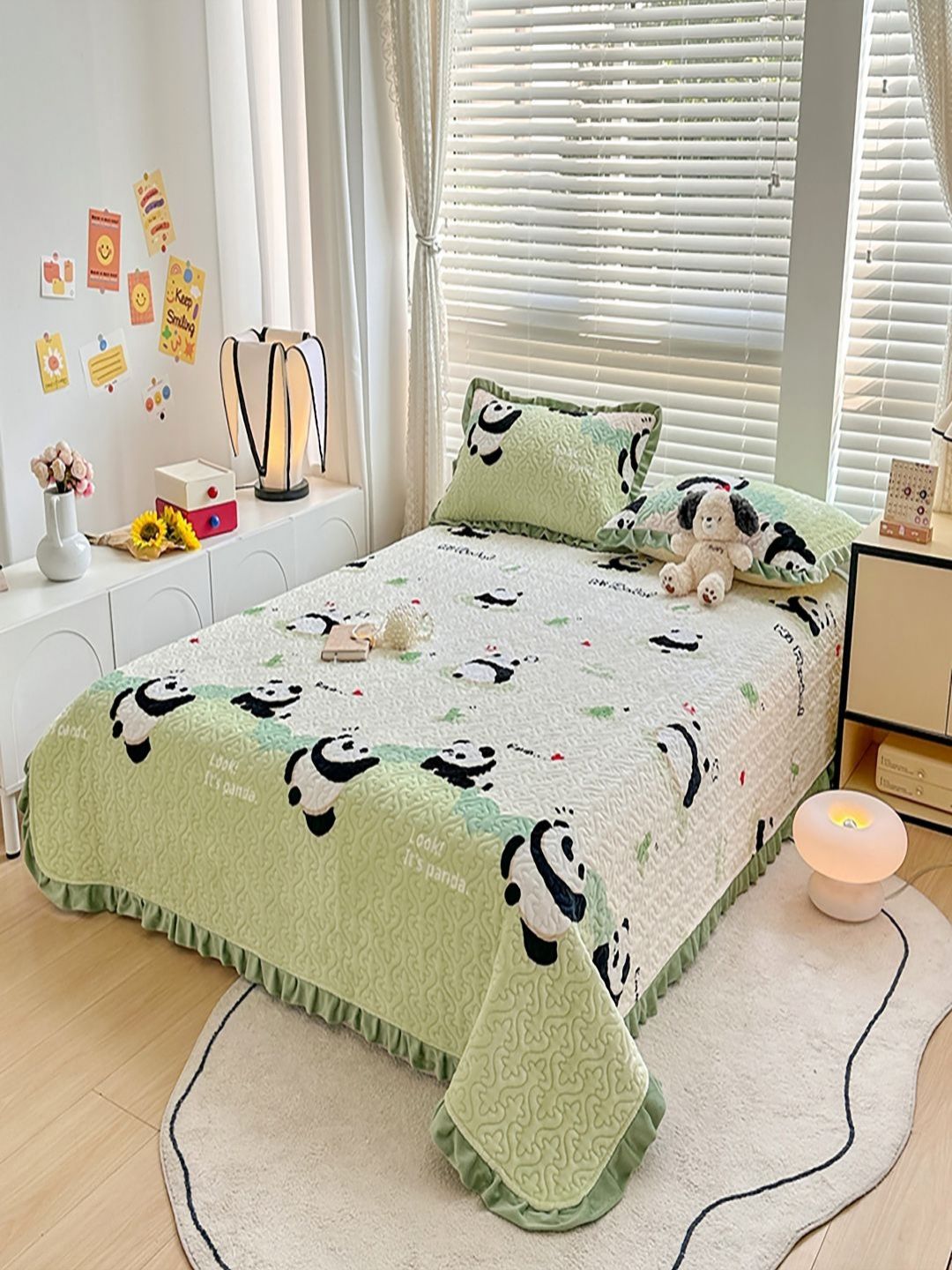 JC HOME Green & White Printed Cotton Double King Bed & Pillow Cover