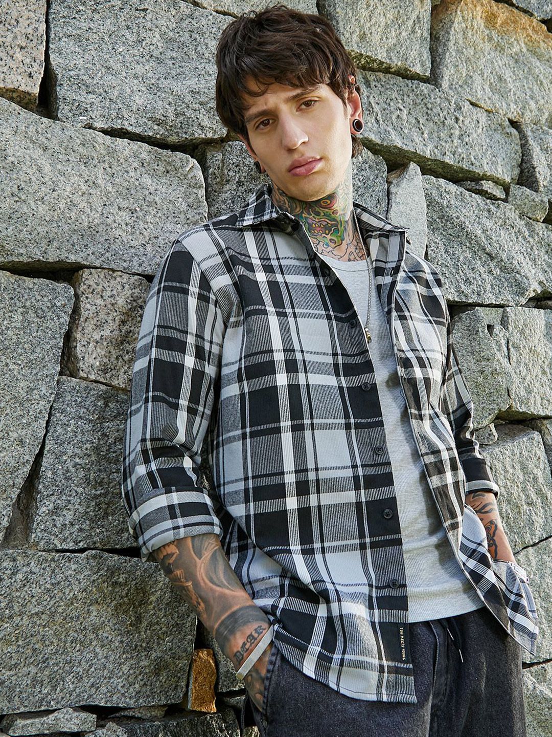 CAHOOT Men Classic Opaque Checked Casual Shirt