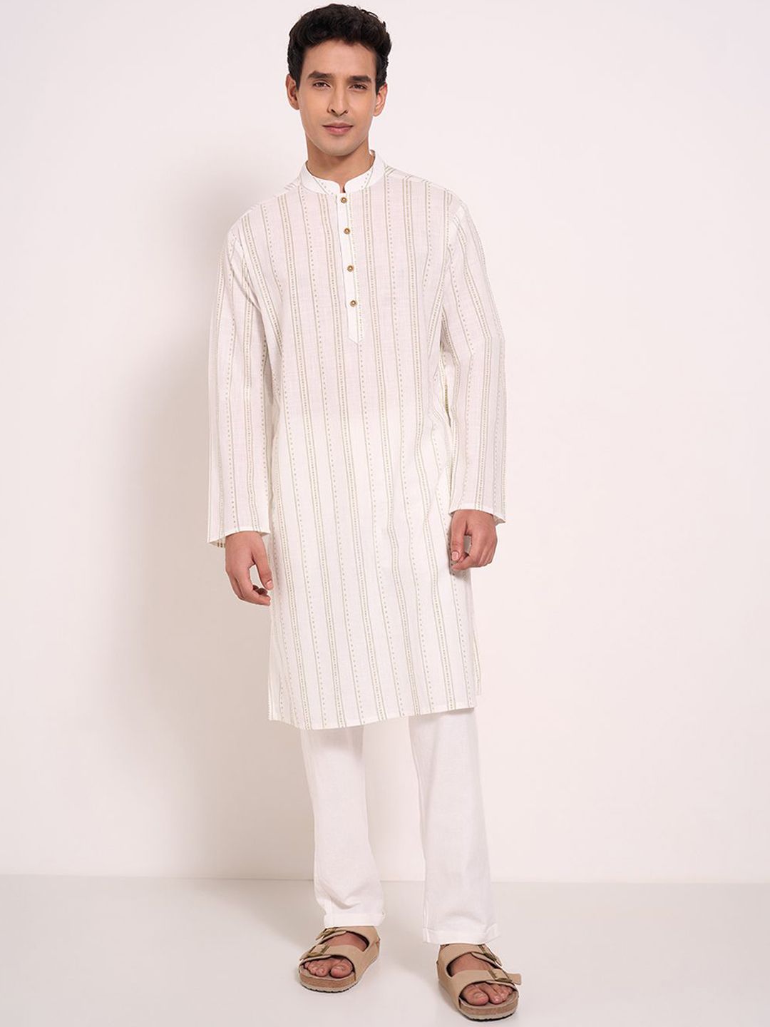 indus route by Pantaloons Striped Mandarin Collar Pure Cotton Straight Kurta