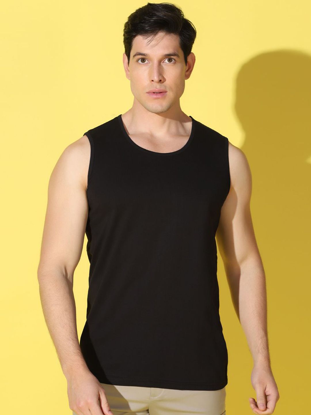 WOOSTRO Gym Innerwear Vest VWS26 PLAIN BLACK