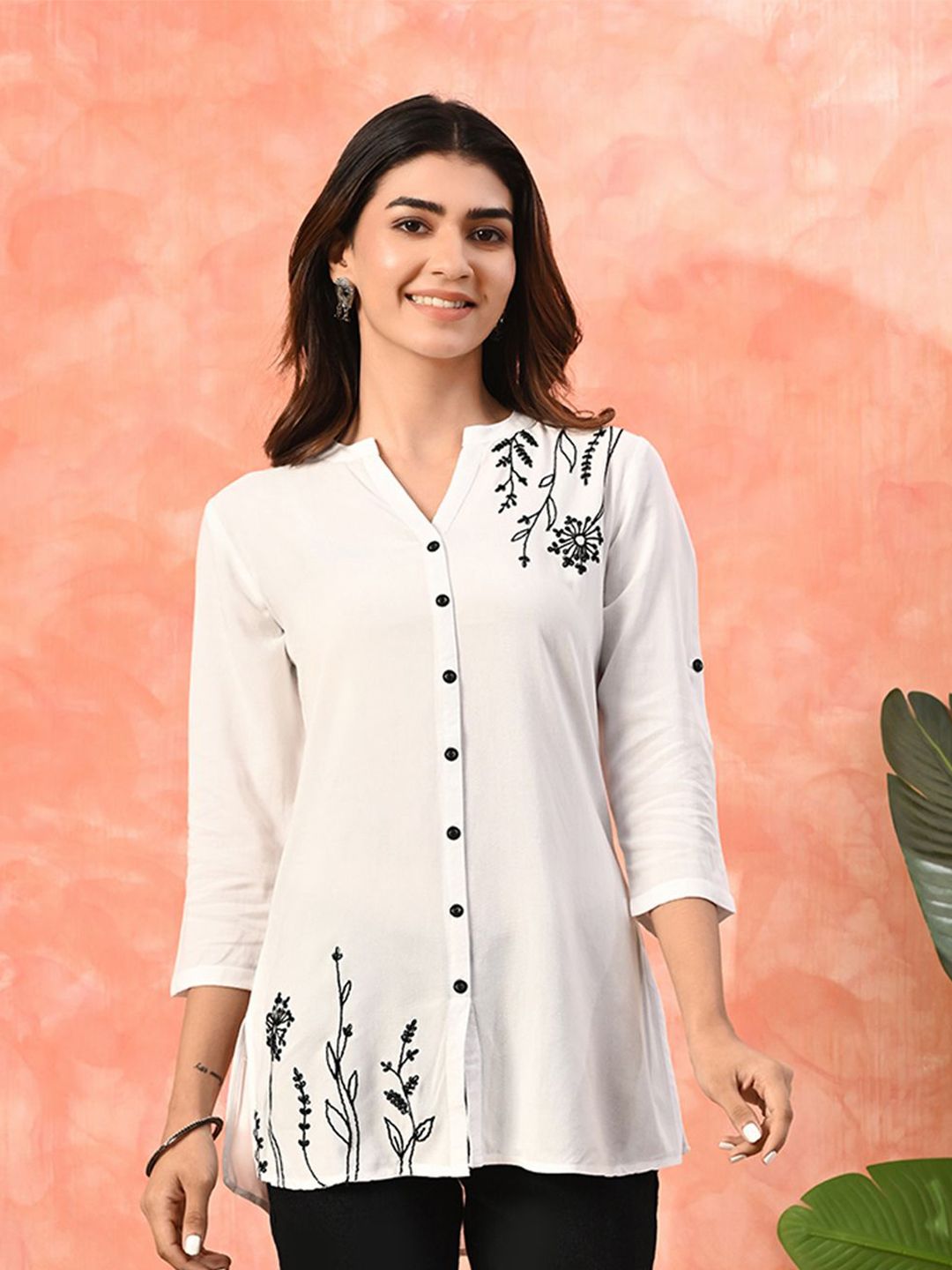Sangria Embroidered Three Quarter Sleeve Tunic