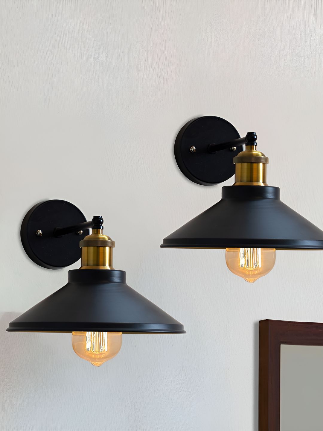 Decorcity Black Metal Contemporary Frustum Shaped Wall Lamp