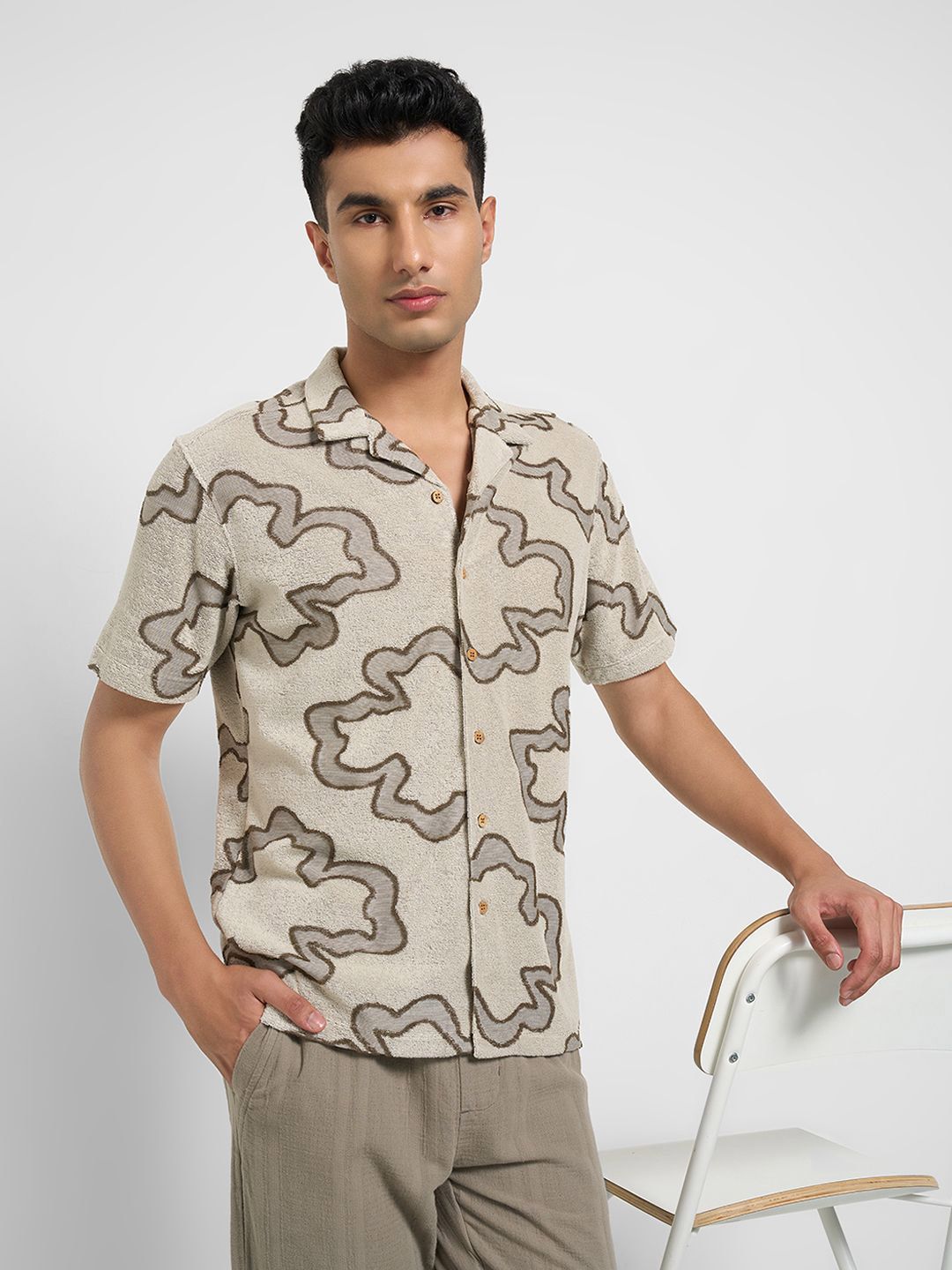 7 Alt by Pantaloons Self Design Spread Collar Relaxed Fit Casual Shirt