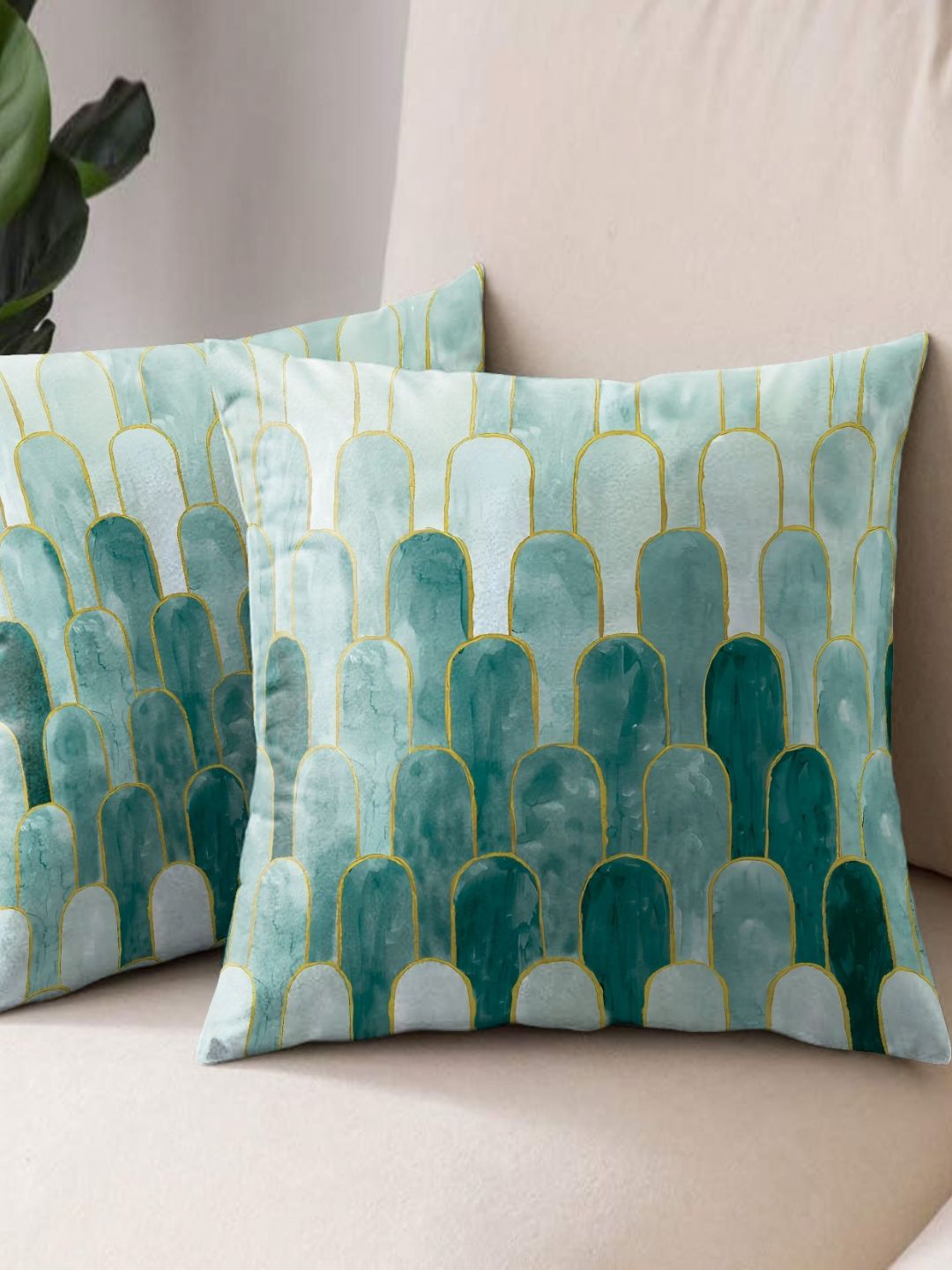 Aura Aura Green & Gold-Toned 2 Pieces Abstract Printed Square Cushion Covers