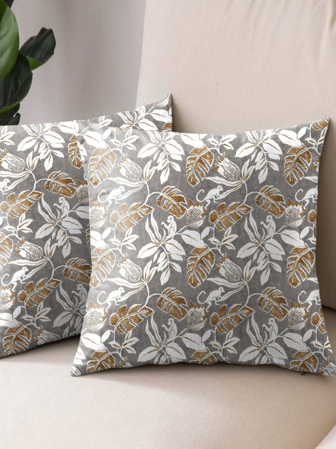 Aura Brown & White 2 Pieces Floral Square Cushion Covers