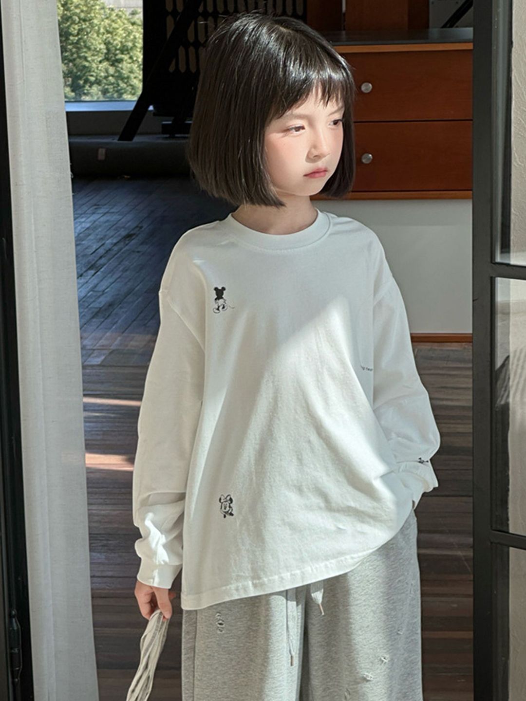 LULU & SKY Girls Solid Drop-Shoulder Sleeves Oversized Regular Pure Cotton T-shirt