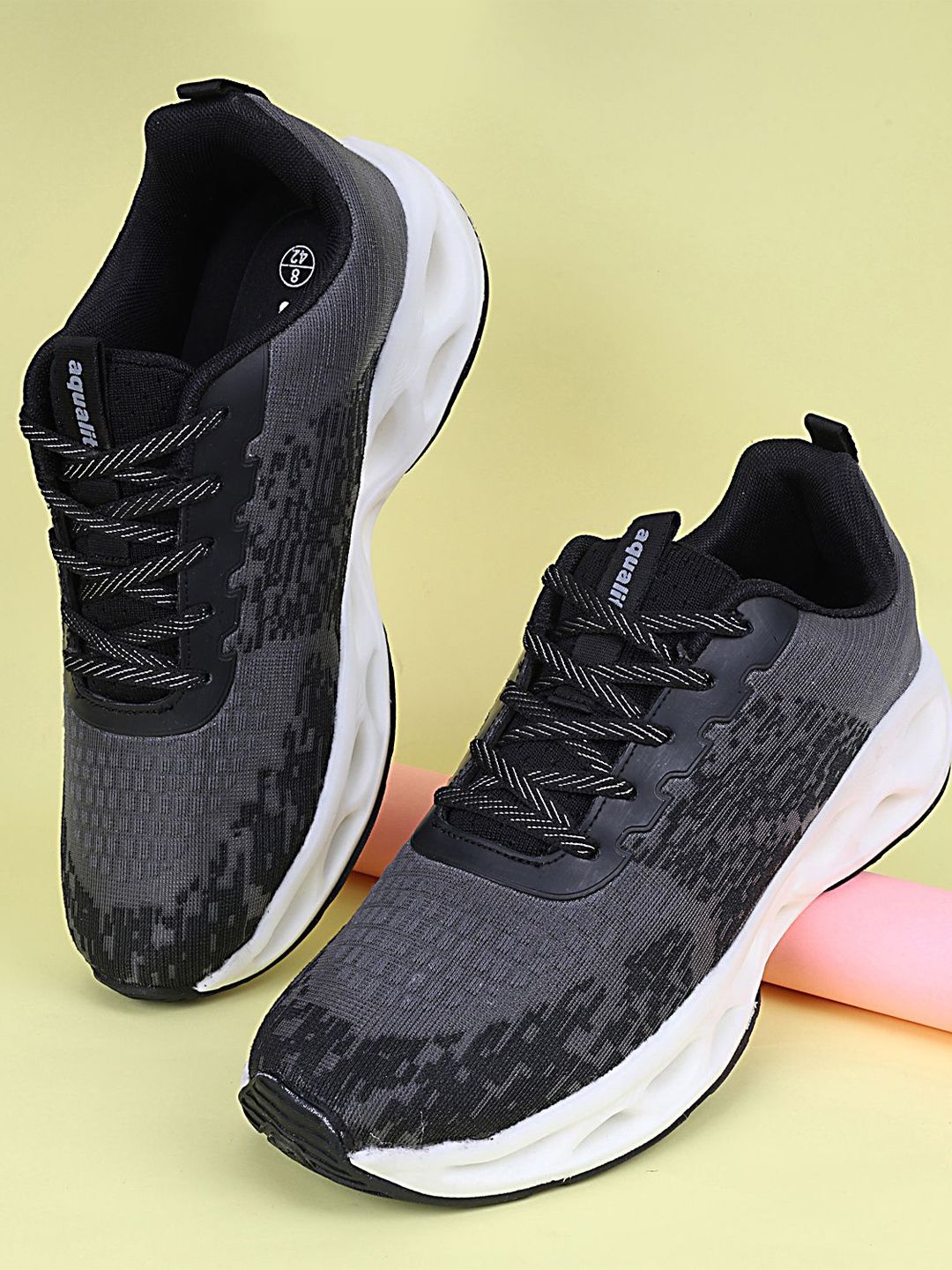 Aqualite Men Walking Non-Marking Shoes