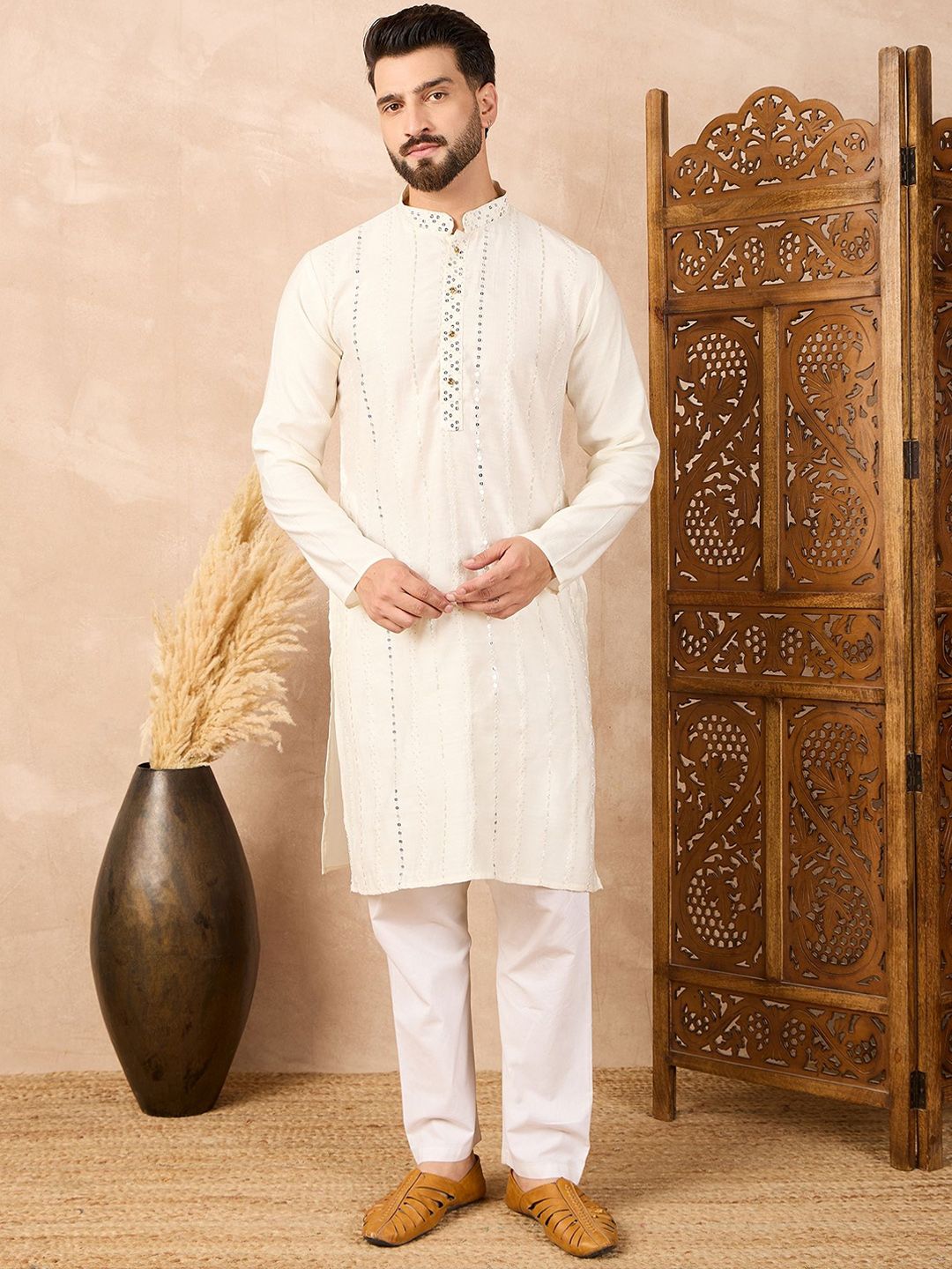 House of Pataudi Striped Mandarin Collar Sequinned Straight Kurta