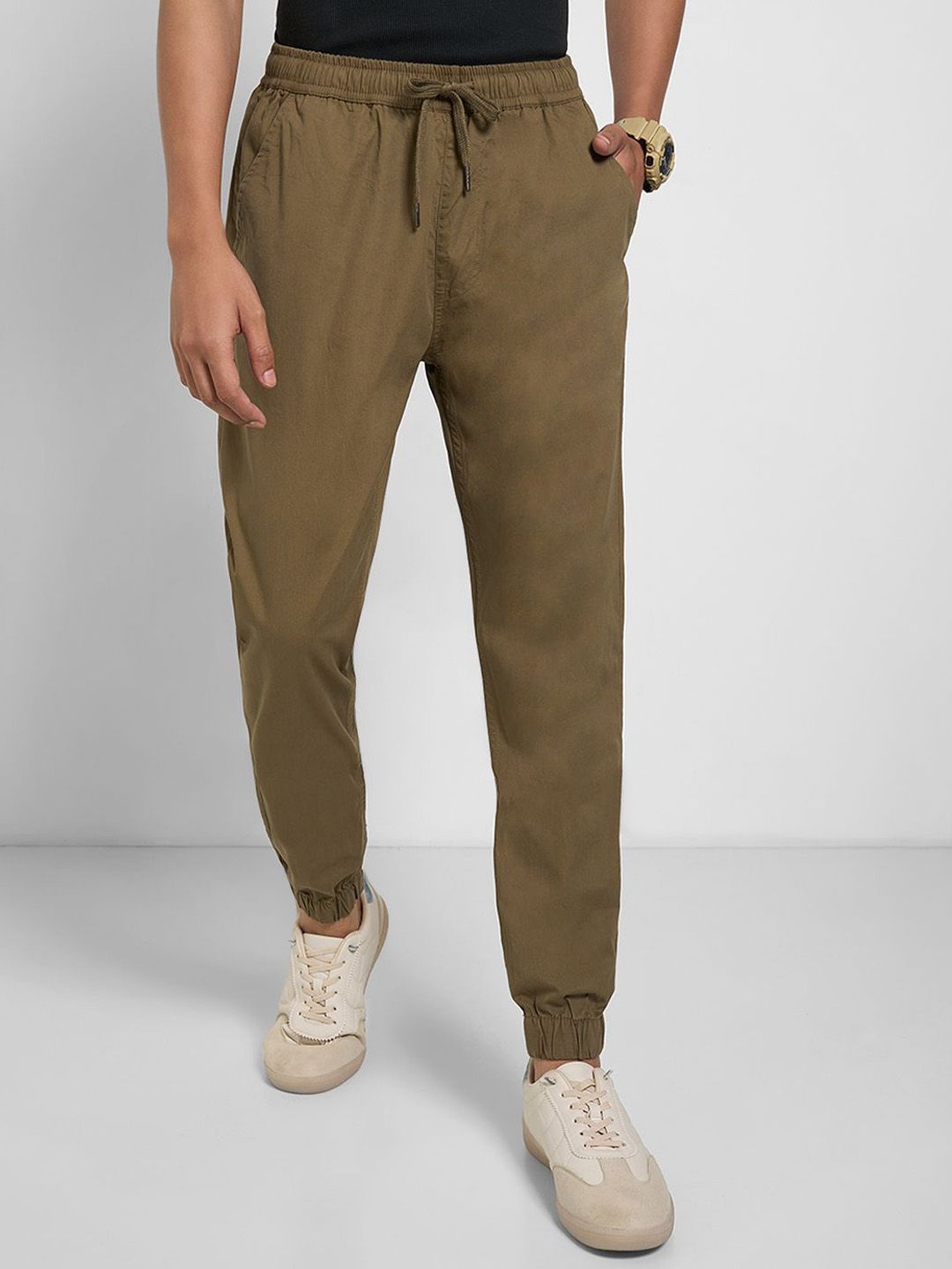 7 Alt by Pantaloons Men Slim Fit Mid-Rise Joggers Trousers