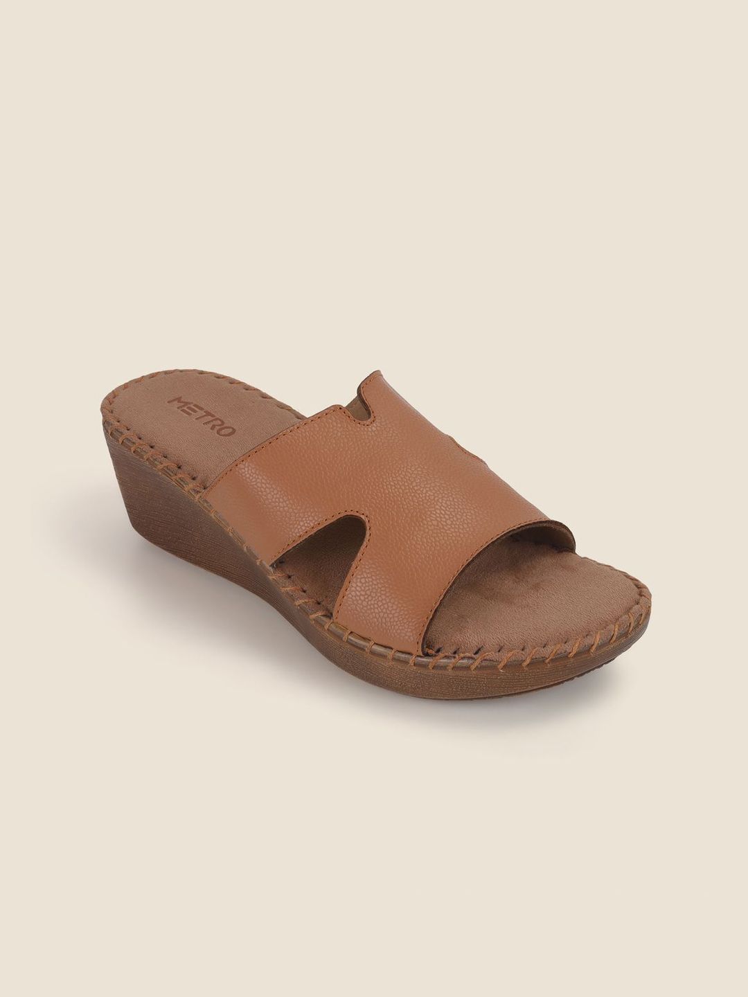 Metro Women Textured Wedge Sandals