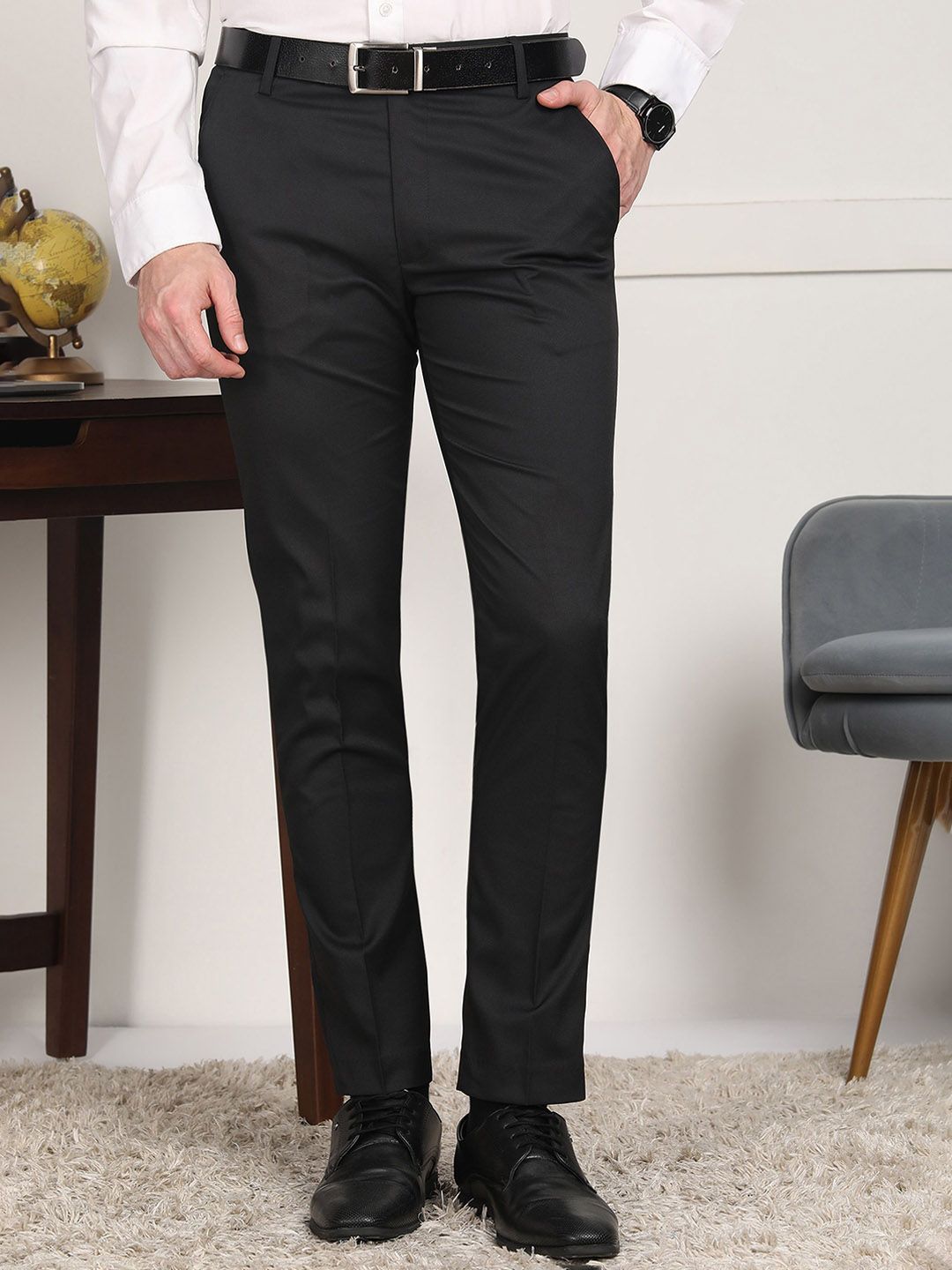 encore by INVICTUS Men Mid-Rise Formal Trousers