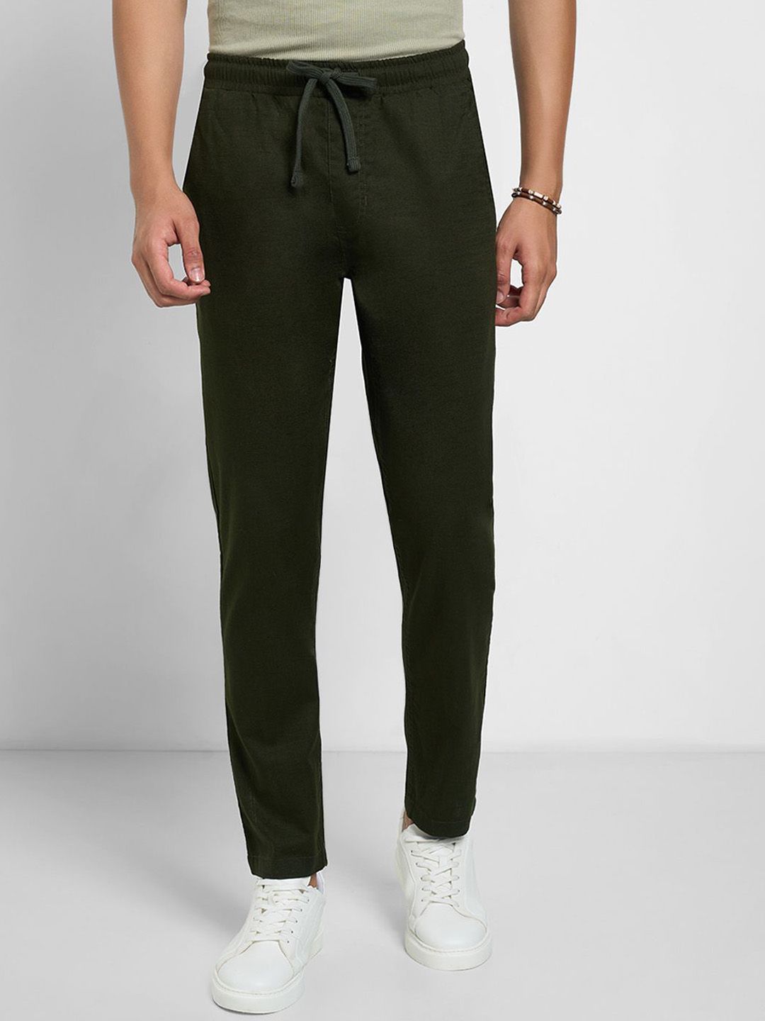 7 Alt by Pantaloons Men Slim Fit Mid-Rise Cotton Chinos Trousers