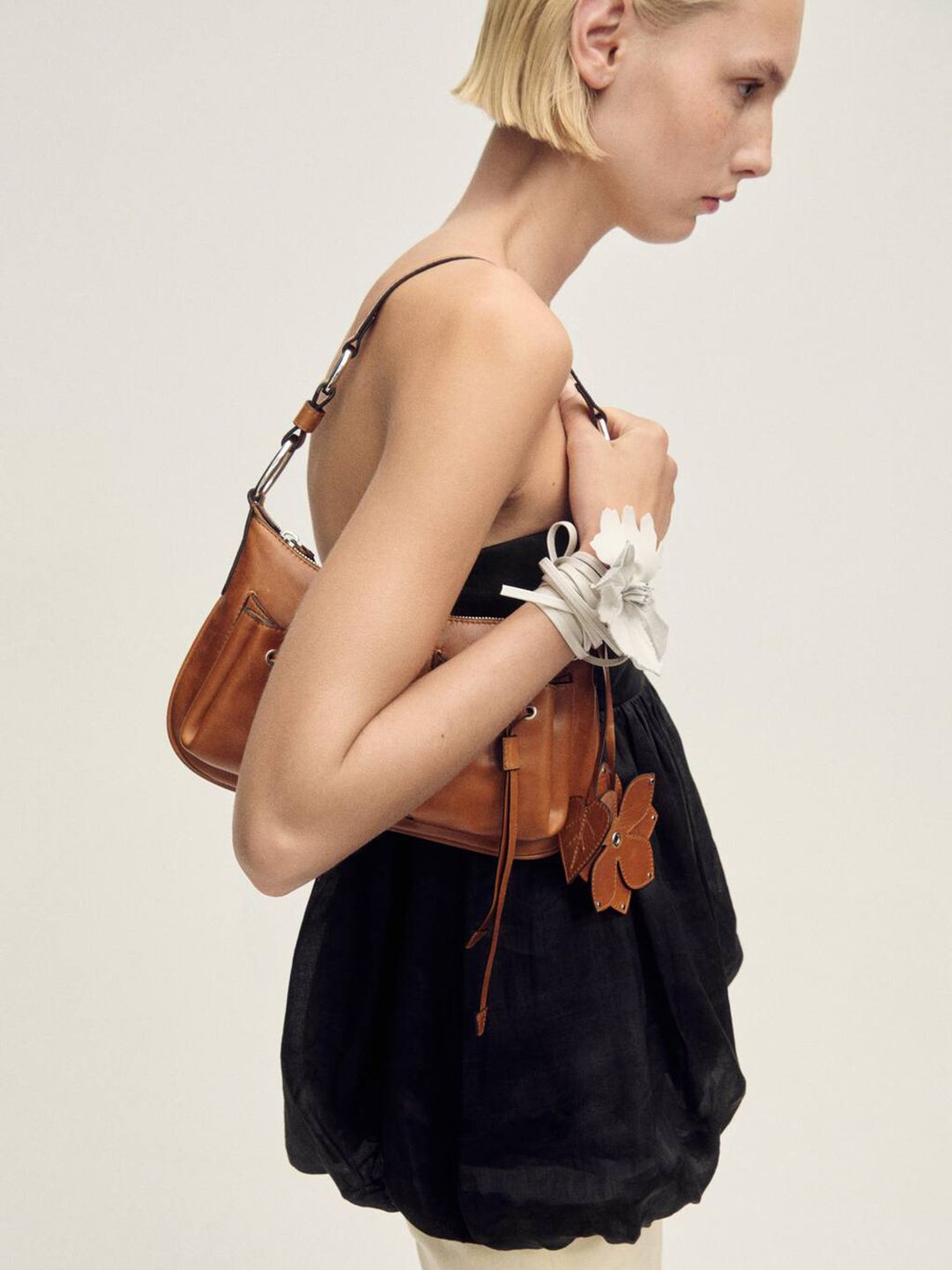 Off-Shoulder Ramie Balloon Top