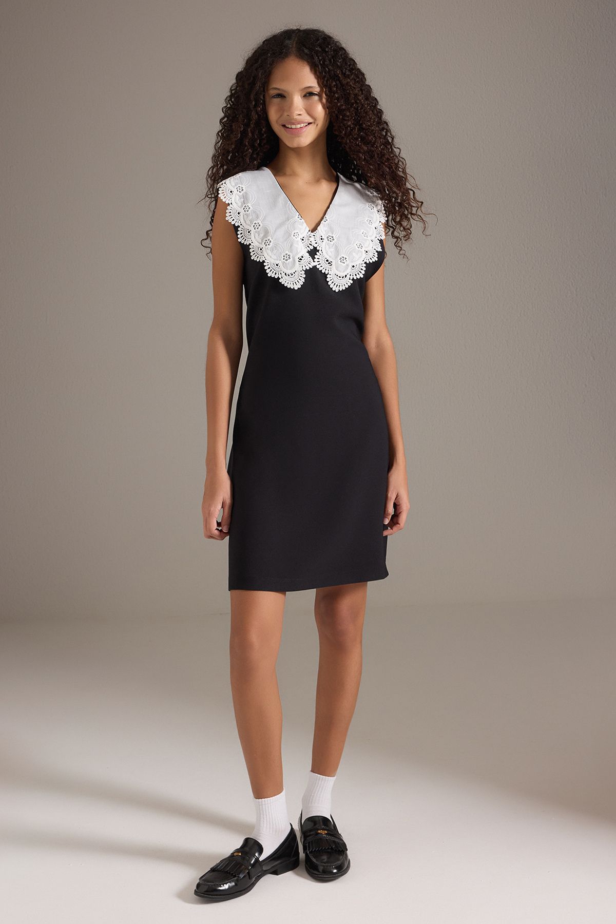 Trendyol Women Solid Sheath Dress