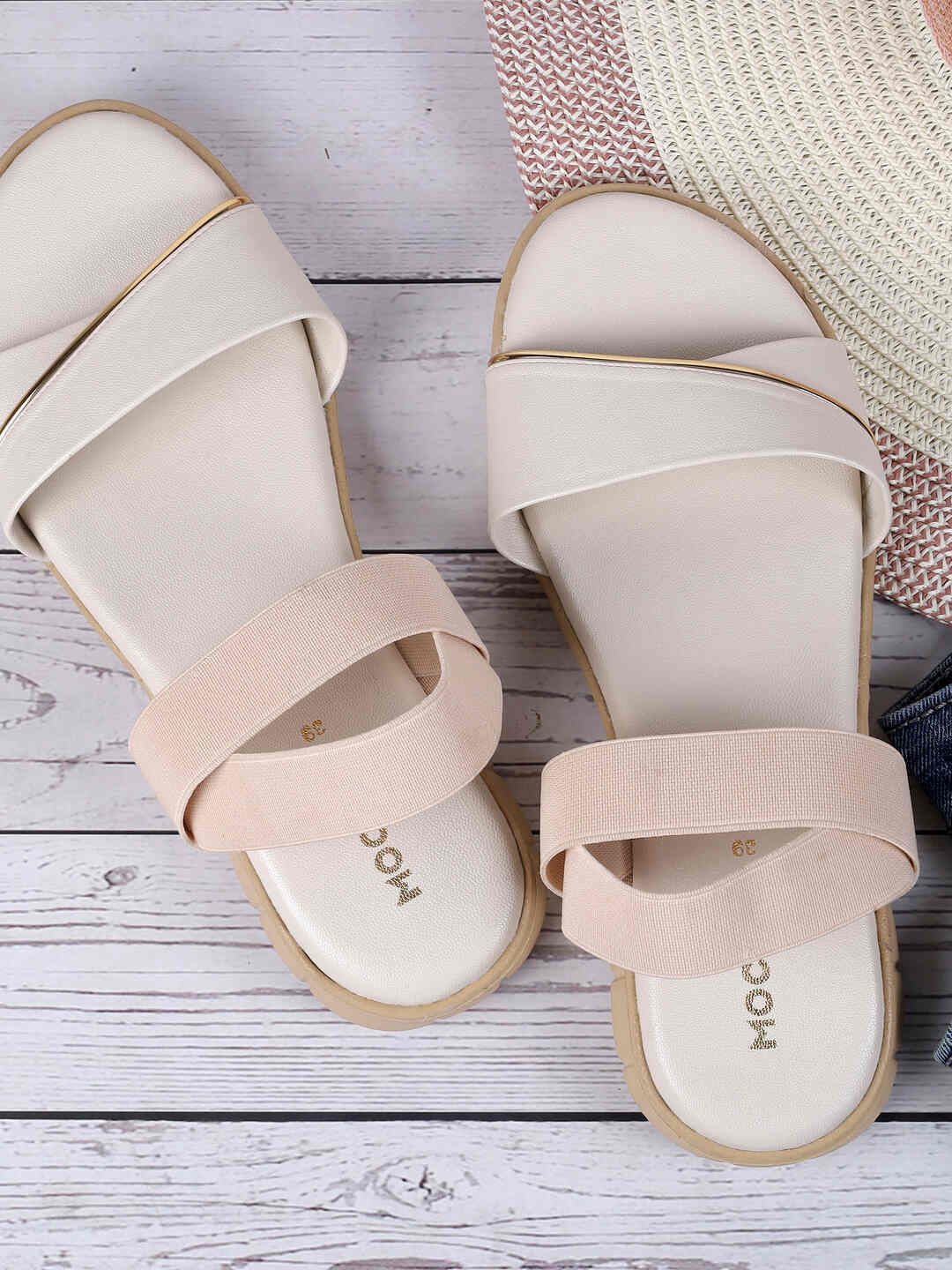 Mochi Women Backstrap Solid Open Toe Flats