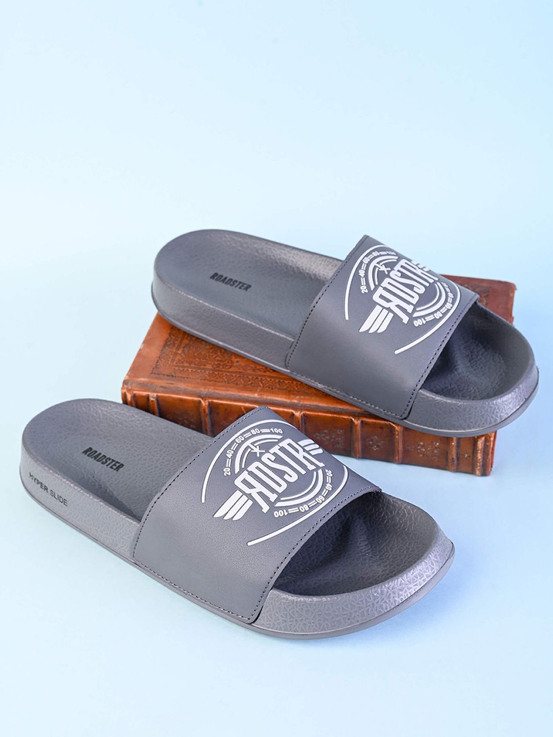 Buy The Roadster Lifestyle Co Men Casual Thongs Flip Flop - Flip
