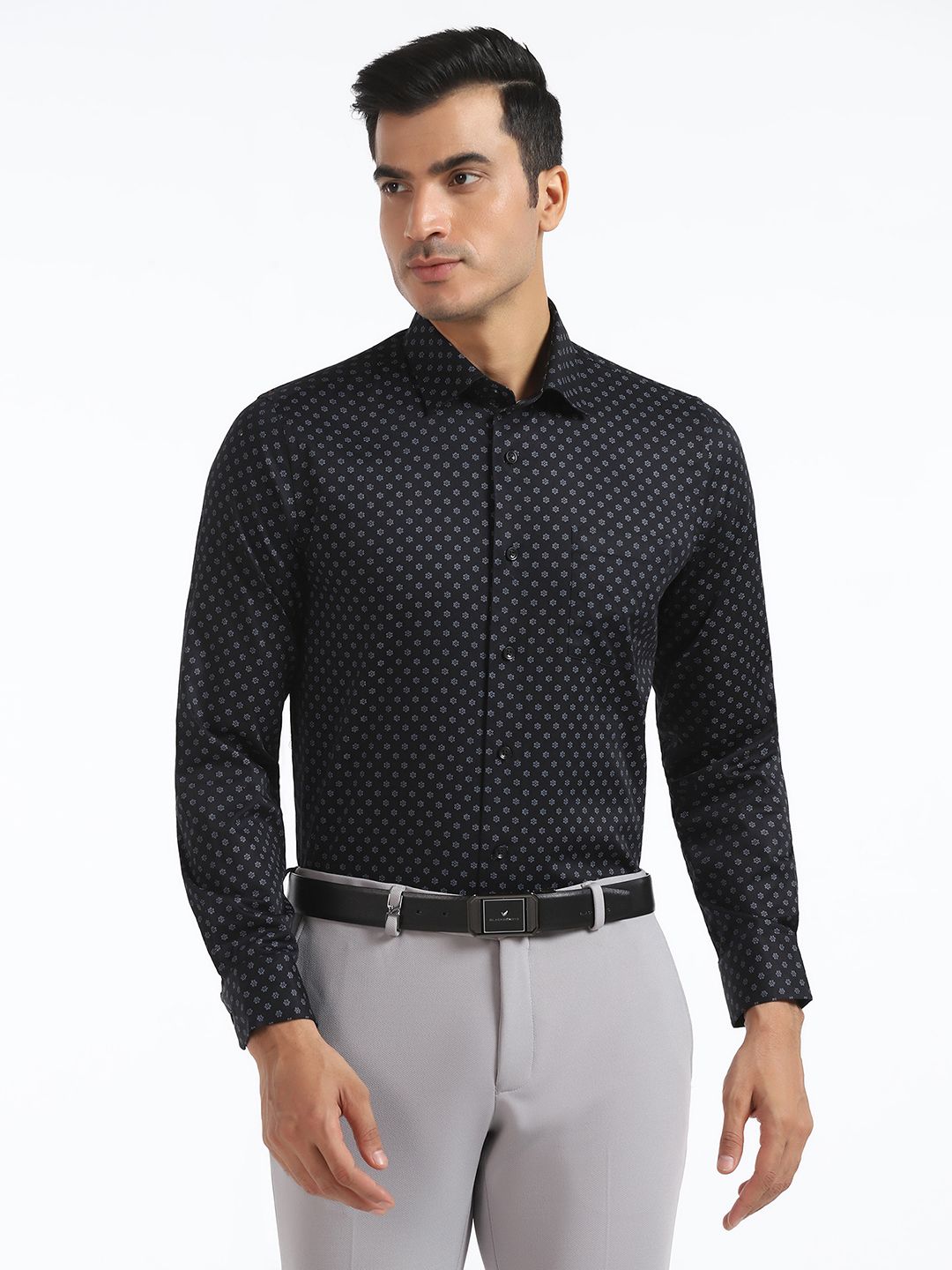 Blackberrys Men India Slim Fit TechPro Formal Shirt