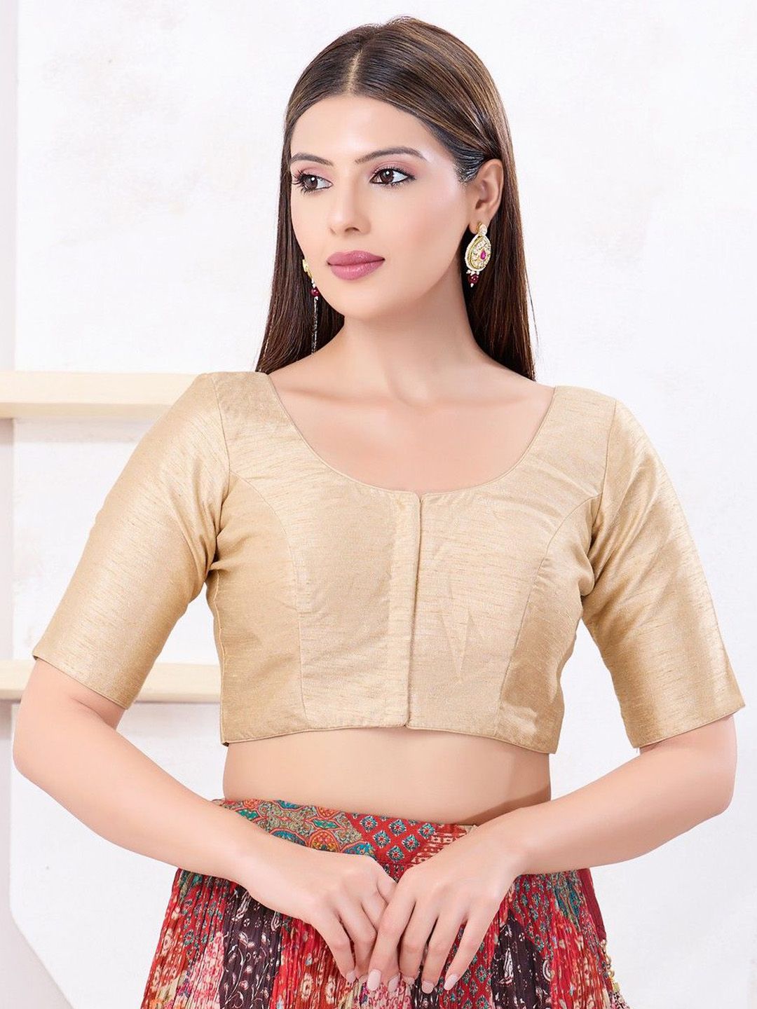 VAMAS - THE DESIGNER BLOUSES VAMAS - THE DESIGNER BLOUSES Silk Round Neck Padded Readymade Saree Blouse