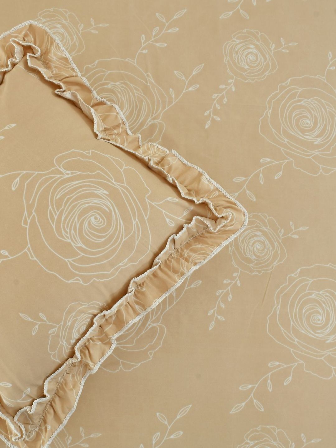 Luxmi Cotton Fabrics Luxmi Cotton Fabrics Beige & White Set of 5 Floral Square Cushion Covers