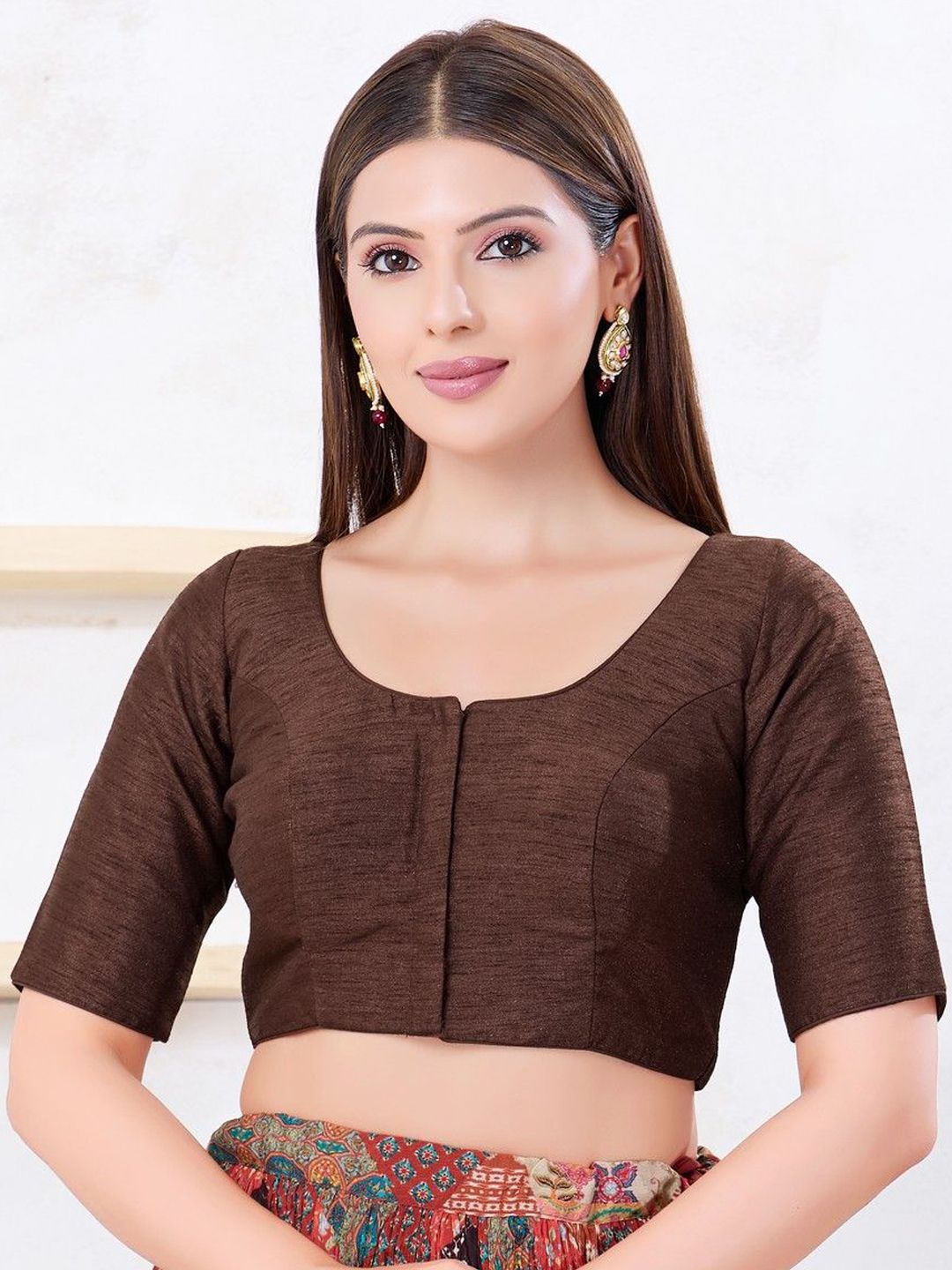 VAMAS - THE DESIGNER BLOUSES Silk Round Neck Padded Readymade Saree Blouse