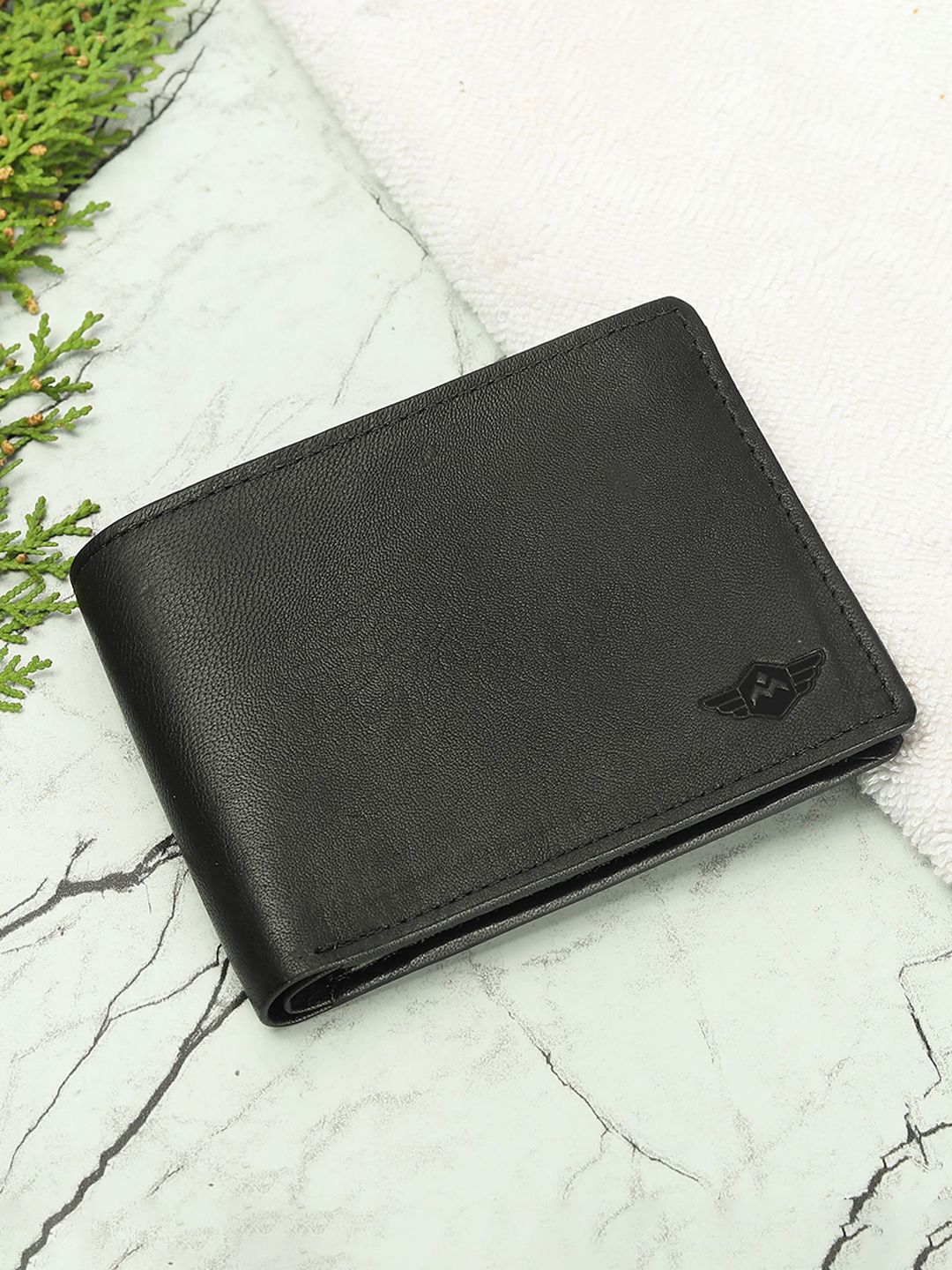 Metronaut Men Textured Leather Two Fold Wallet