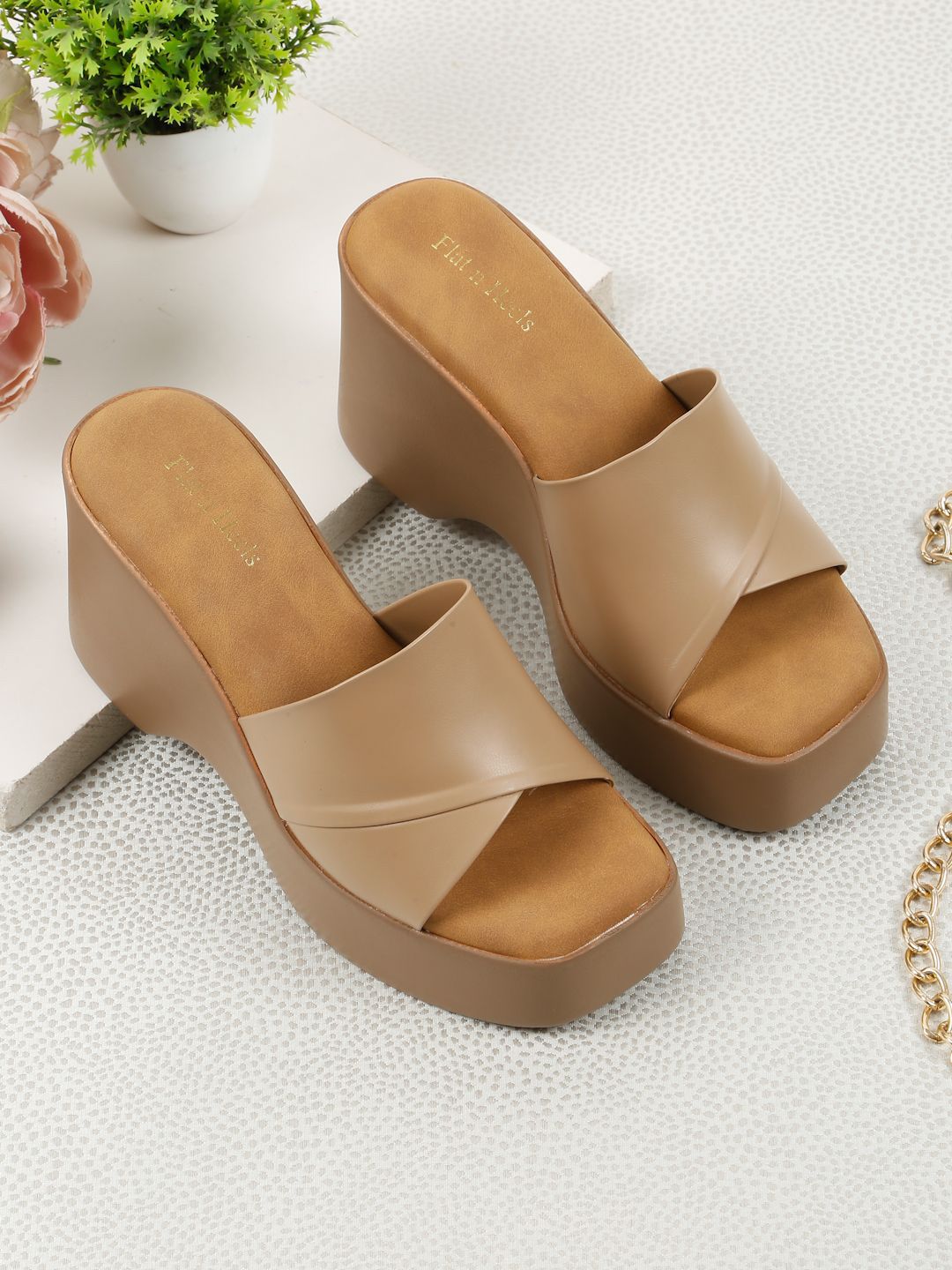 Flat n Heels Women Open-Toe Heels