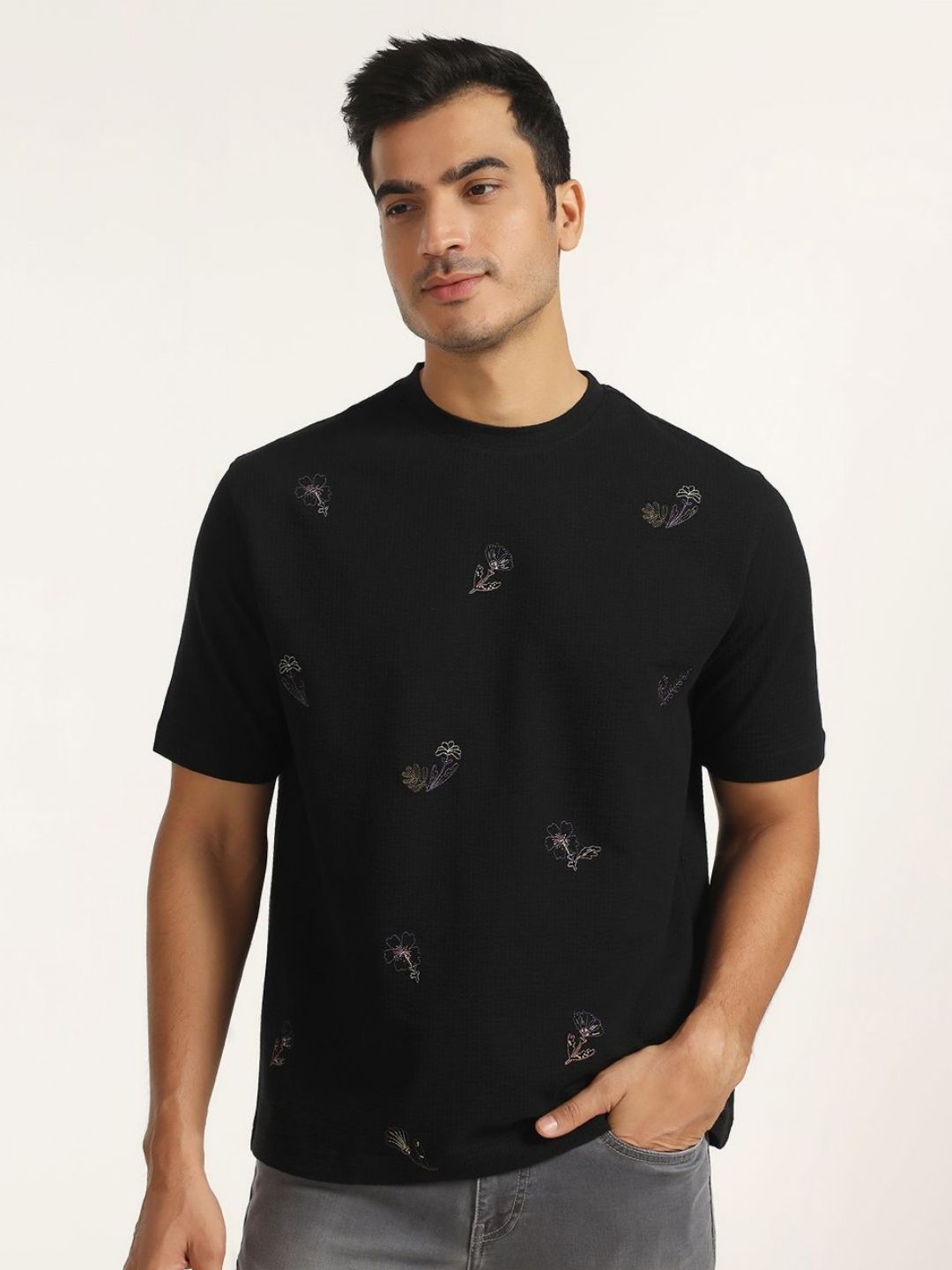 Blackberrys Floral Embroidered Cotton Relaxed Fit T-shirt