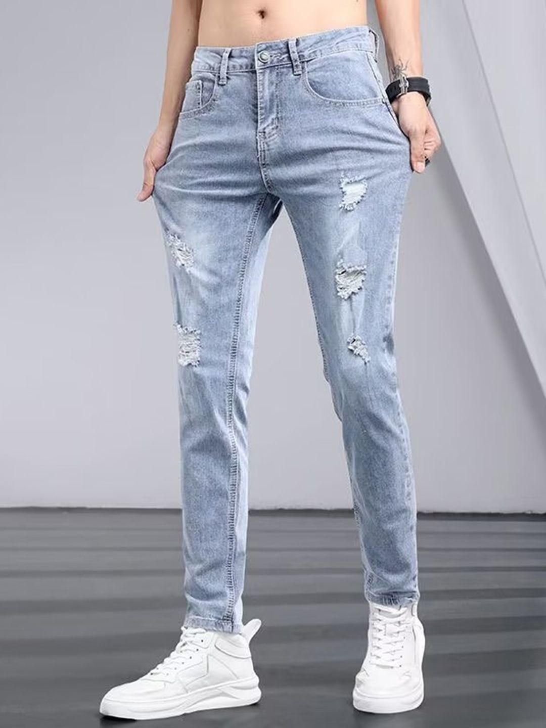 Mast & Harbour Men Regular Fit Mid-Rise Slash Knee Heavy Fade Jeans