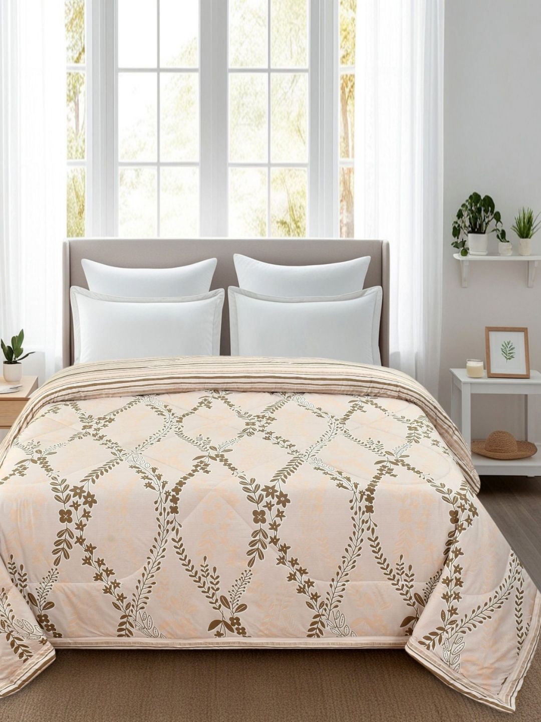 Florida Peach-Coloured & Brown Floral Microfiber AC Room Double Bed Comforter