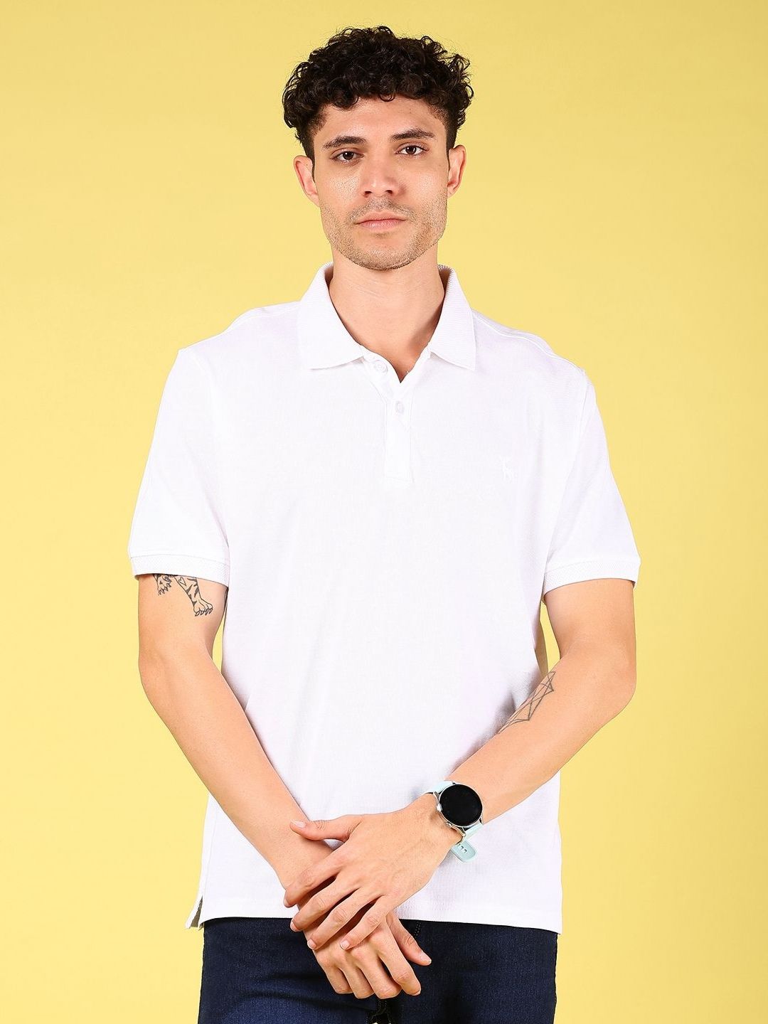 V-Mart Men Polo Collar Embroidered T-shirt