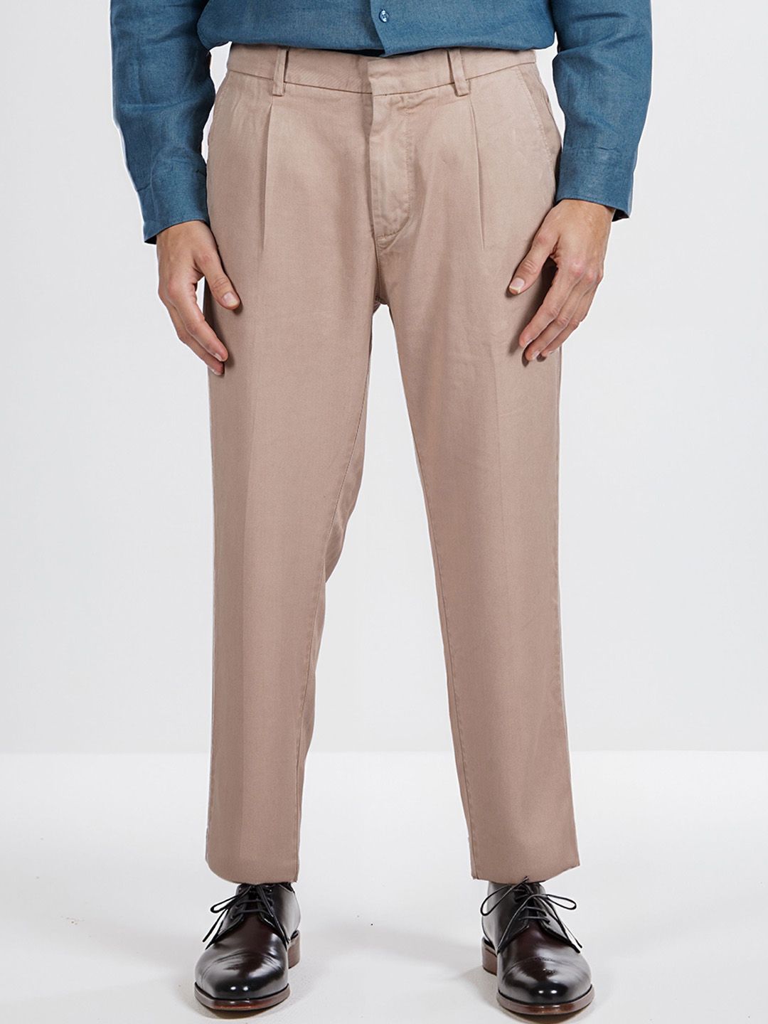 Celio Men Straight Fit Mid-Rise Formal Trousers