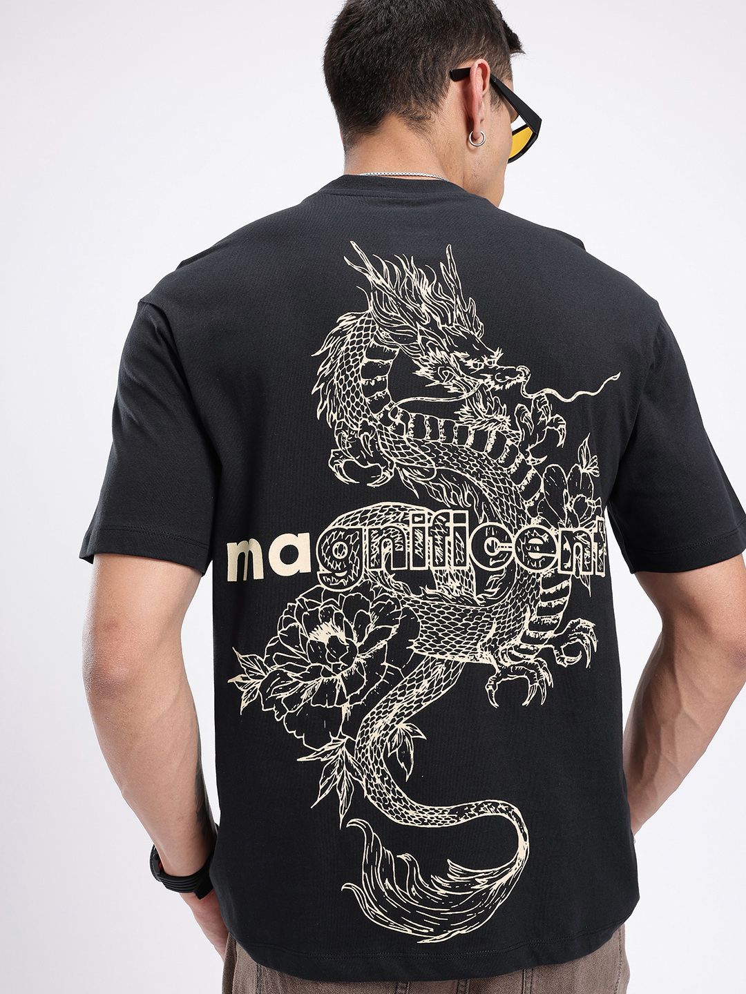 glitchez Graphic Printed Relaxed Fit T-shirt