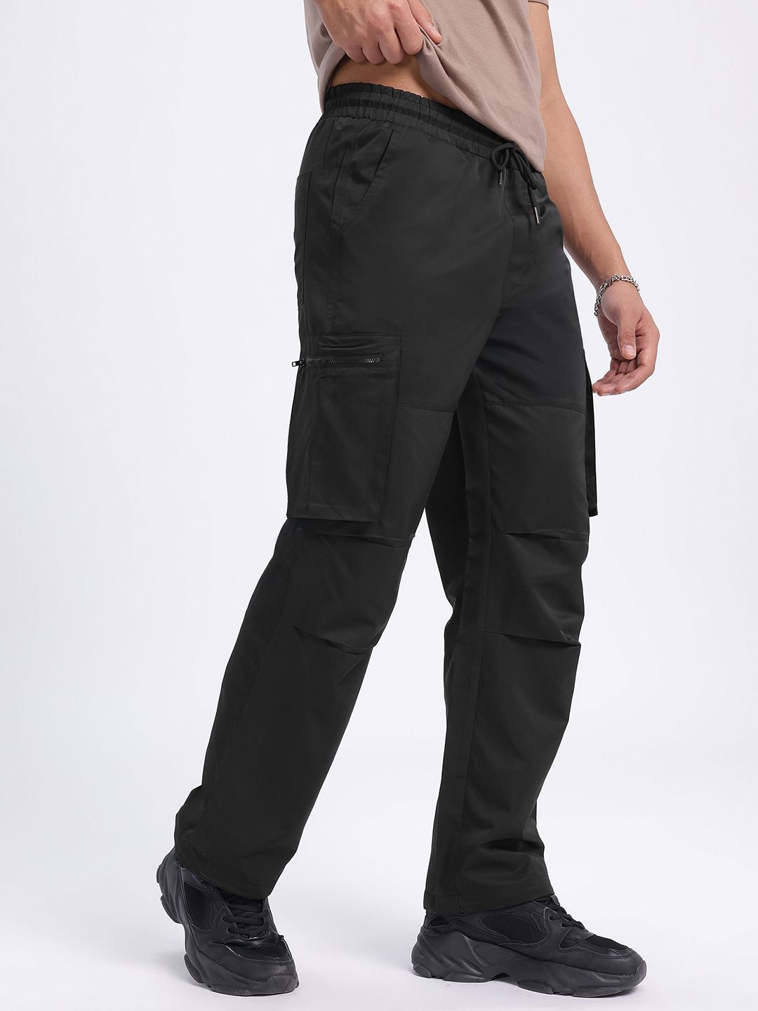 glitchez Men Everyday Cargo Relaxed Fit Trouser Offers & Cashback