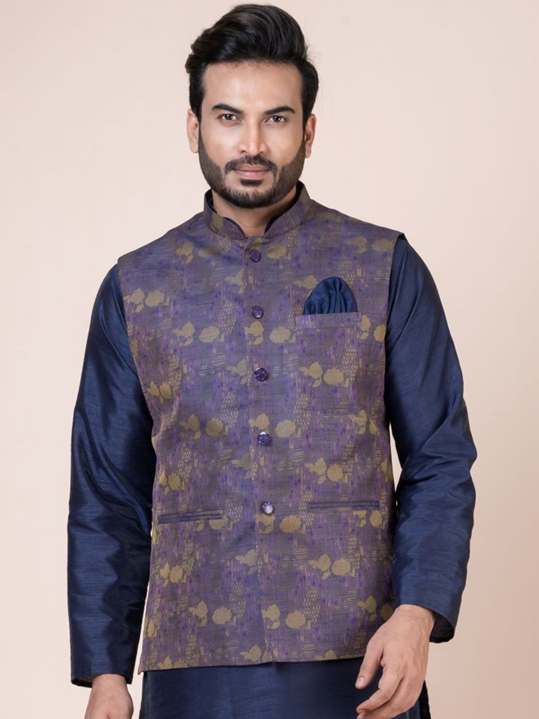 Nawaz's Kurta Mandarin Collar Nehru Jacket