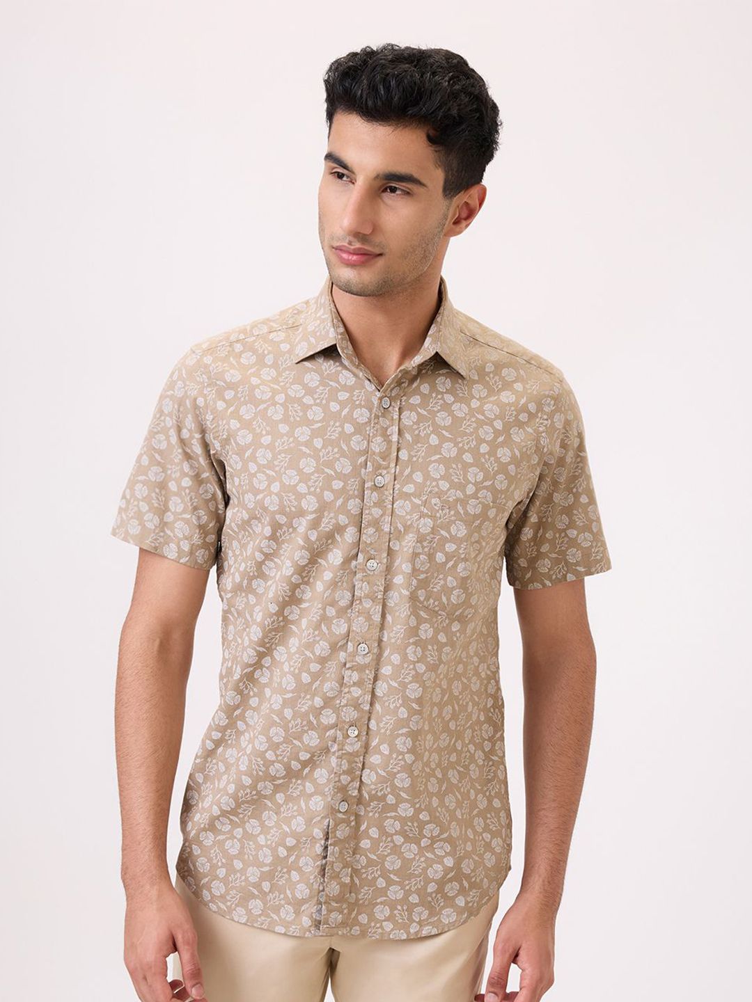 ColorPlus Men Floral Printed Casual Shirt