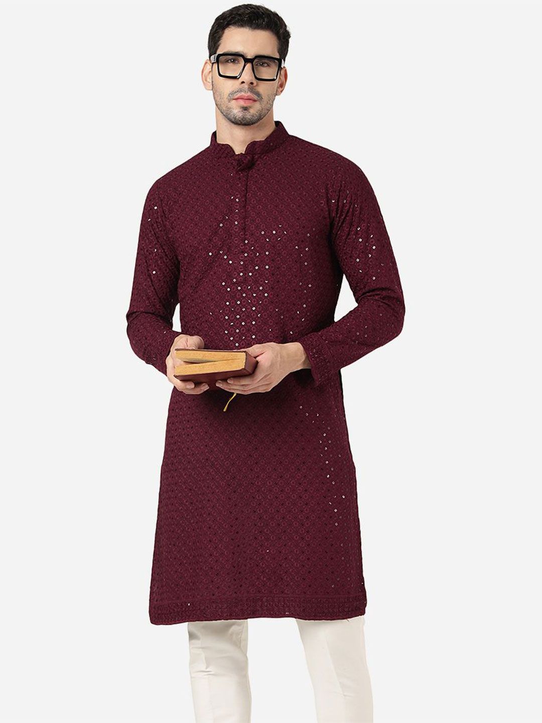 ADHIRAJAN Men Embroidered Chikankari Cotton Straight Kurta