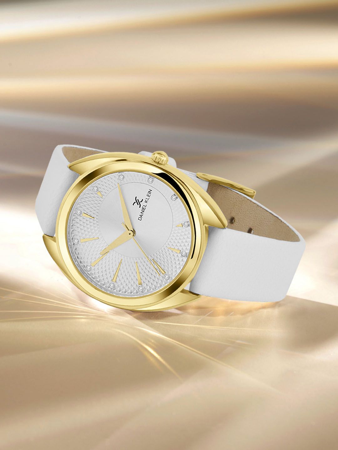 Daniel Klein Women Dial & Leather Straps Analogue Watch DK.1.14021-4