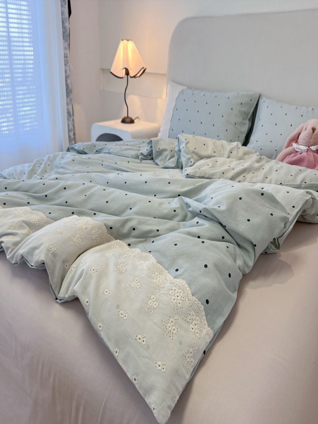 JC HOME Khaki & Blue 4 Pieces Self Design Double King Bedding Set