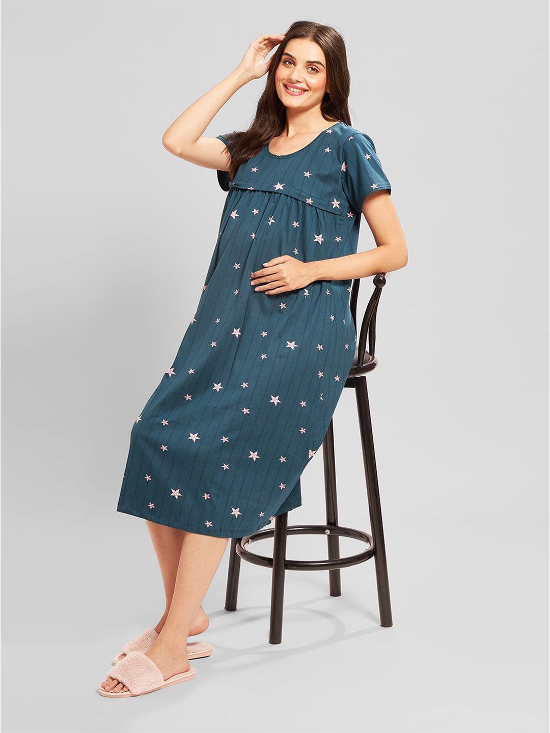 AV2 Women Printed Maternity Nightdress