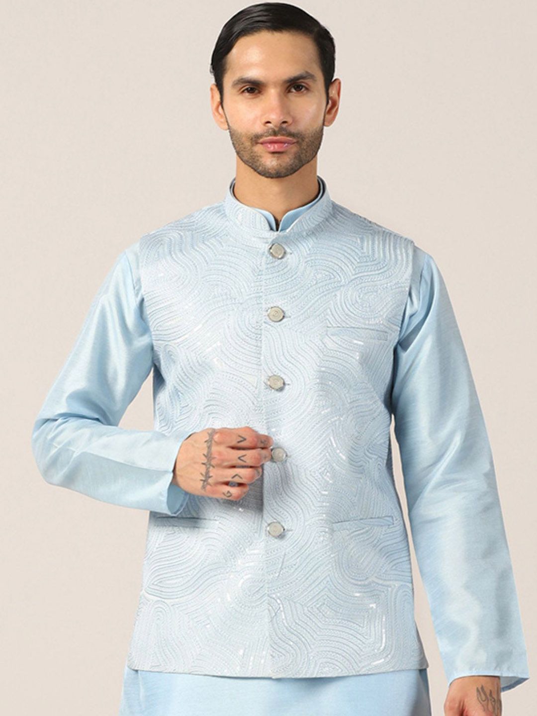 TAHVO Embroidered Nehru Jacket